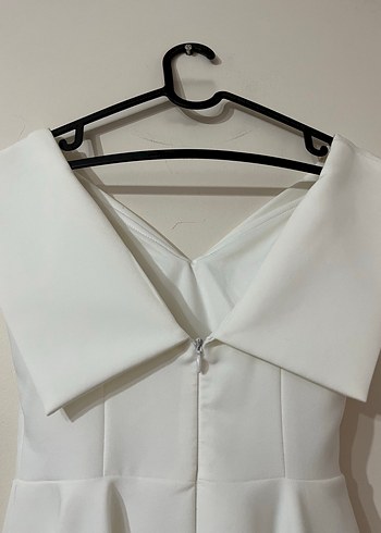 Beyaz V Yaka Midi Elbise - Görsel 7