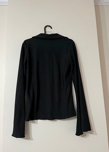 Siyah Piliseli Uzun Kollu V-Yaka Gömlek - Görsel 5