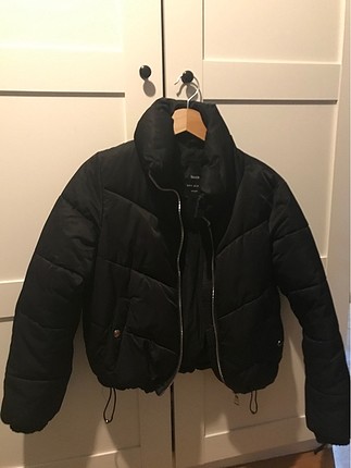 Bershka mont