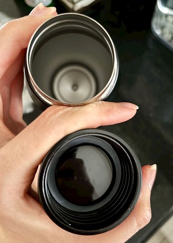 Hugo Siyah Termos Şişesi - Görsel 7