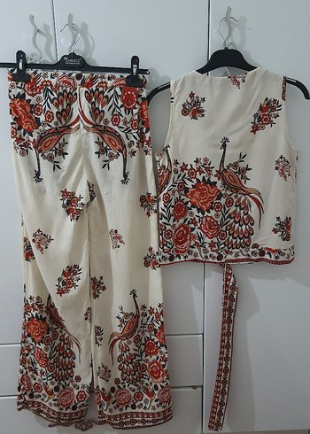 Bottega Veneta V Yaka Kolsuz Baskılı ikili takim