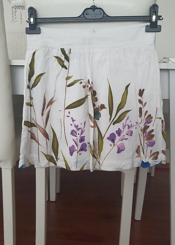 Zara keten cicekli Beyaz Mini Etek