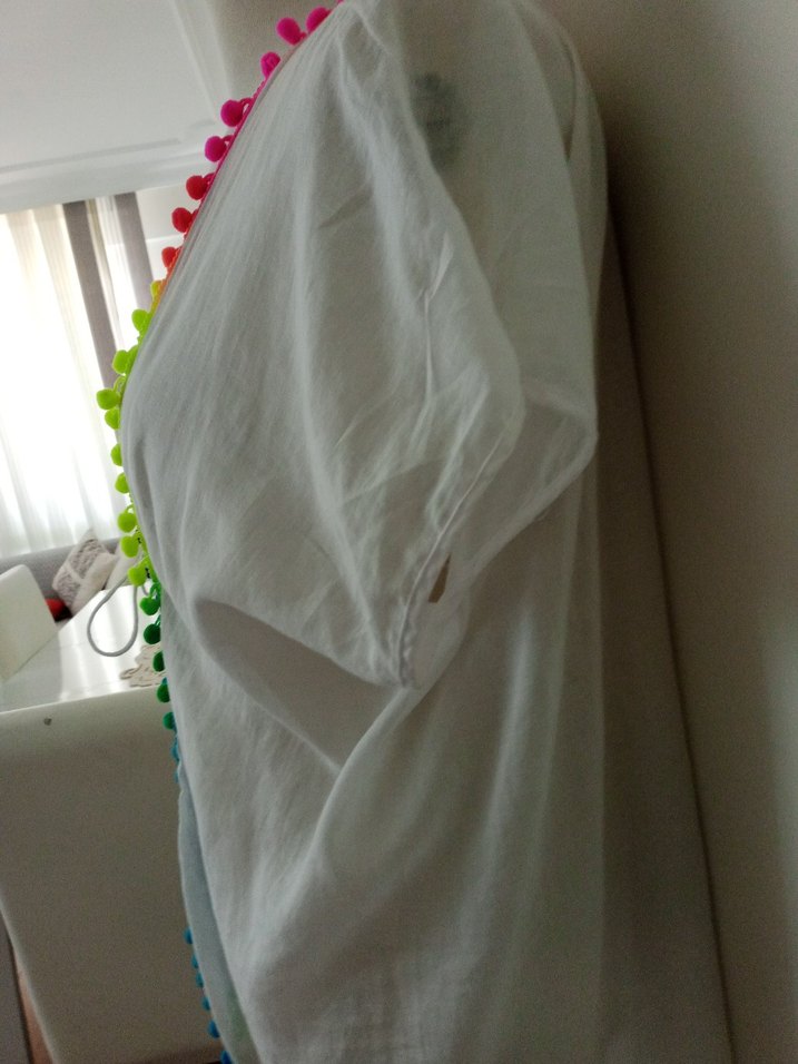 beyaz Renkli Ponponlu  Pareo - Görsel 4