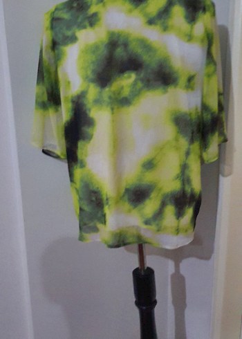 H&M Yeşil Batik Desenli V Yaka Kadın Bluz