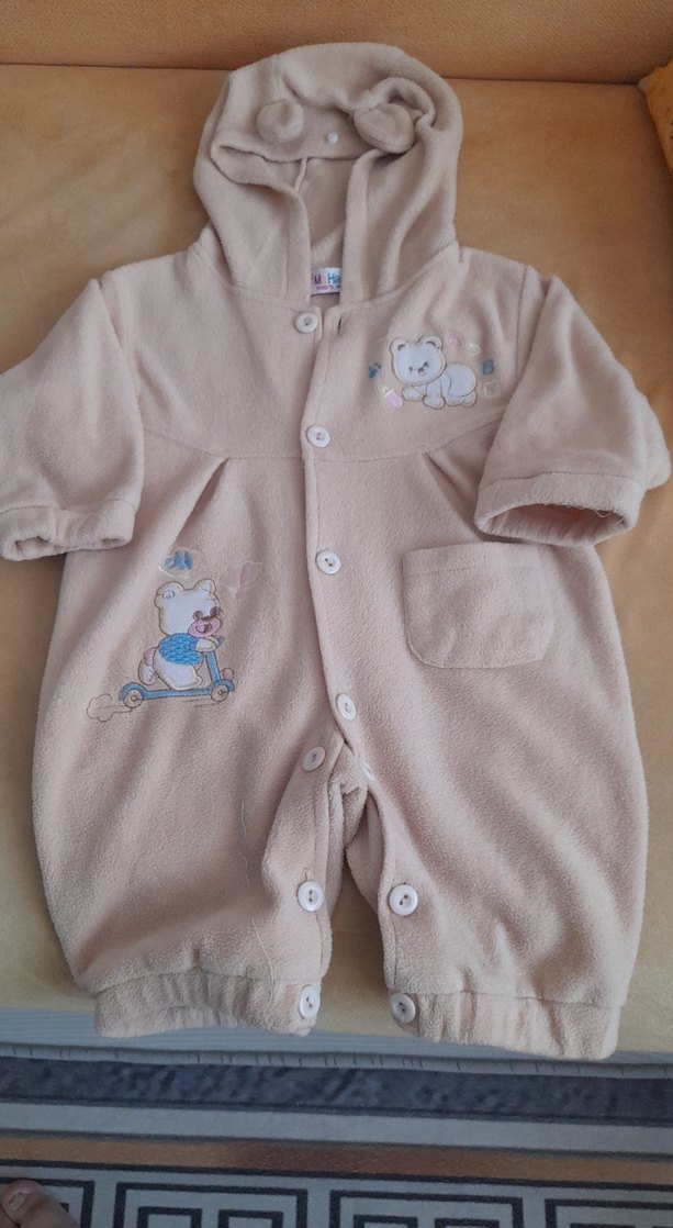 Düğmeli Bej Bebek Tulumu Kapüşonlu - Görsel 2