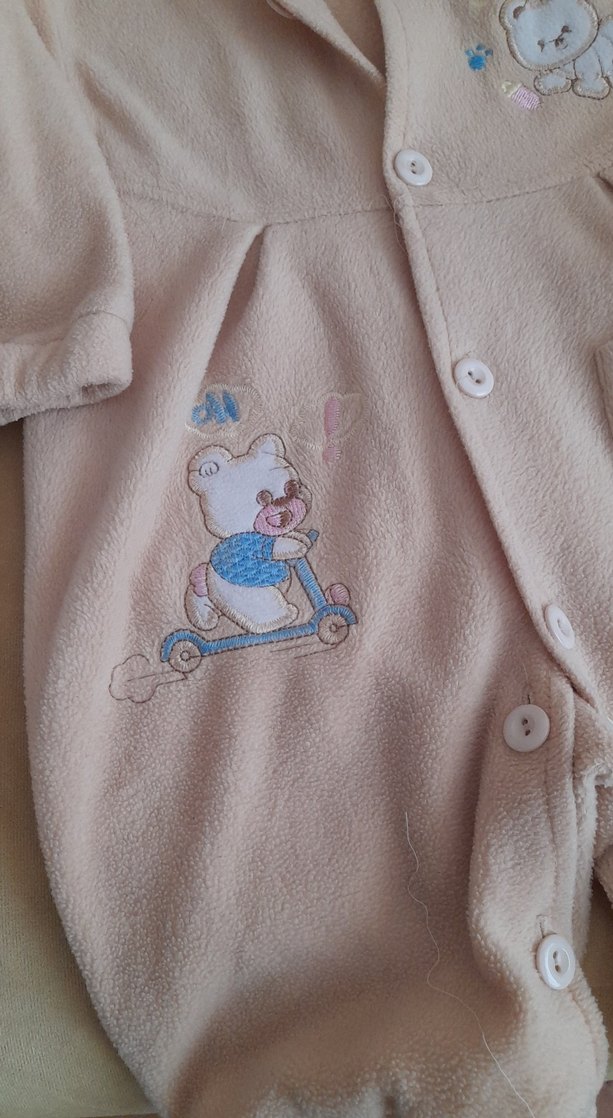 Düğmeli Bej Bebek Tulumu Kapüşonlu - Görsel 5