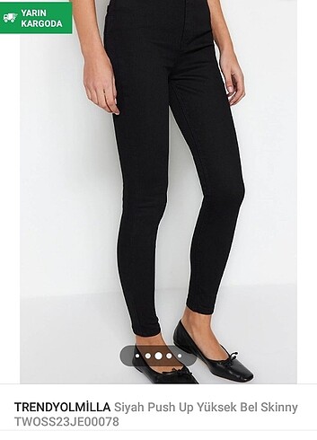 Trendyol & Milla Siyah skinny jeans