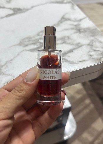 Dior Nicolas White Kadın Parfümü
