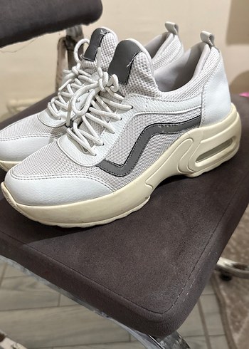 Kadın Beyaz Gri Dolgu Topuklu Spor Ayakkabı - Görsel 3