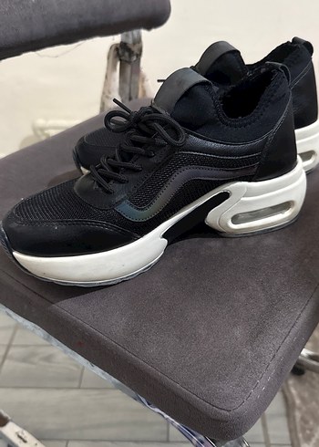 Siyah Bağcıklı Platform Spor Ayakkabı - Görsel 3