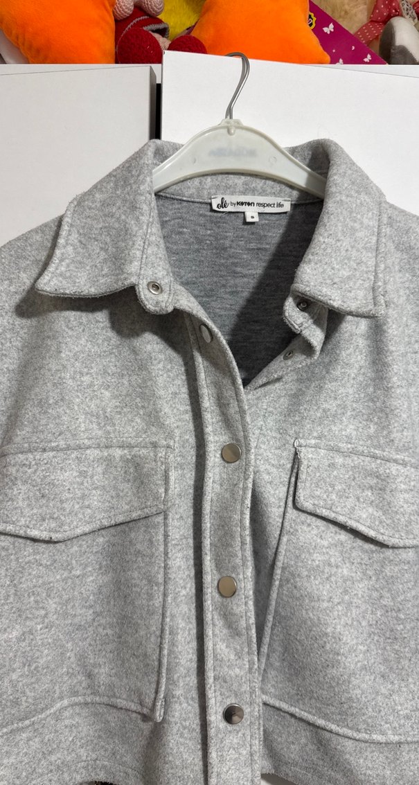 Gri Düğmeli Mini Kadın Ceket - Görsel 3