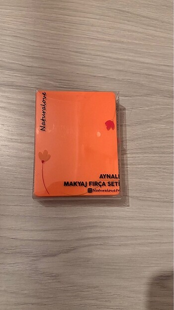 Diğer Makyaj fırçası