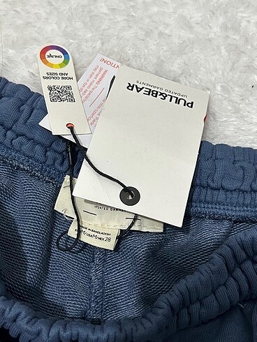 m Beden lacivert Renk Pull and bear eşofman
