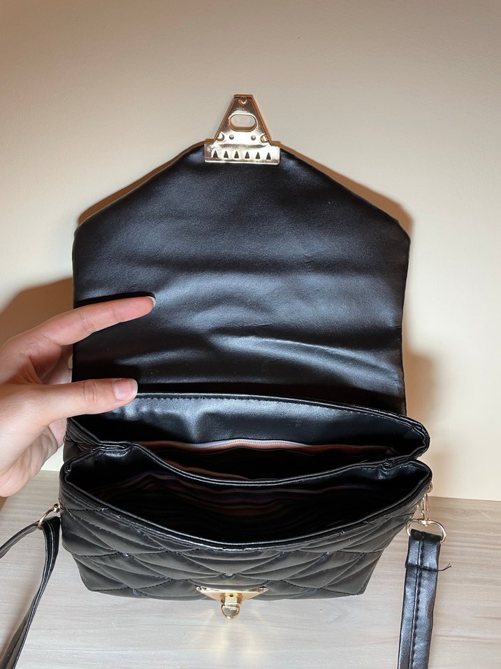 Siyah Deri Kadın Çanta Tokalı - Görsel 2