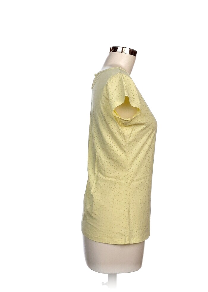 LC Waikiki T-shirt %70 İndirimli. - Görsel 2