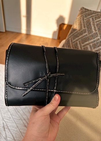 Boby brown deri çantalı makyaj fırça seti - Görsel 3