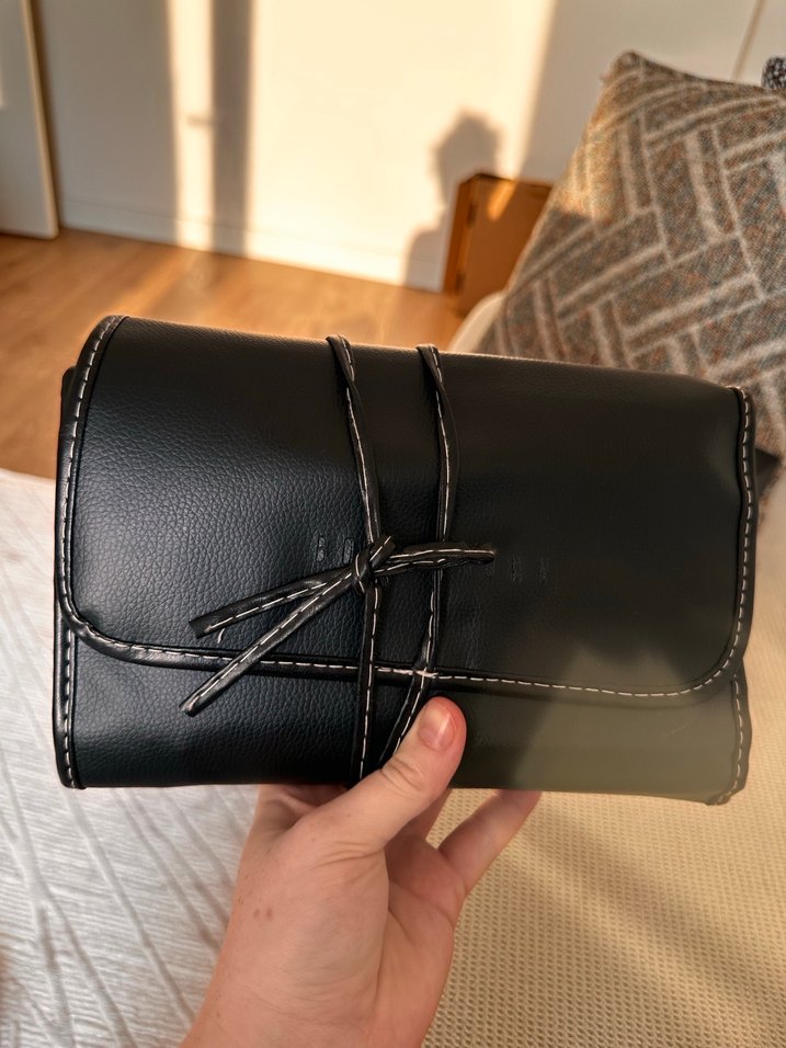 Boby brown deri çantalı makyaj fırça seti - Görsel 3