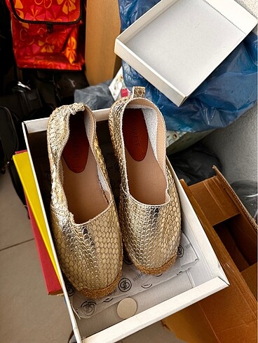 Divarese marka hiç kullanılmamış deri - Görsel 7