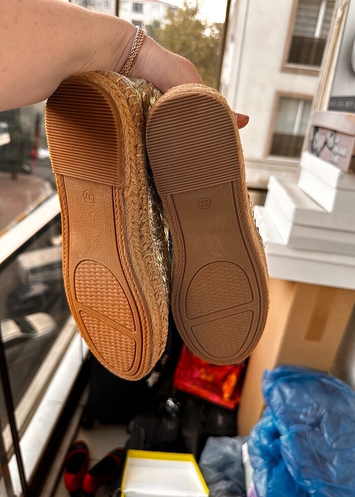 Divarese marka hiç kullanılmamış deri - Görsel 3