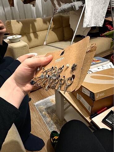 Beden Pull and bear çoklu küpe