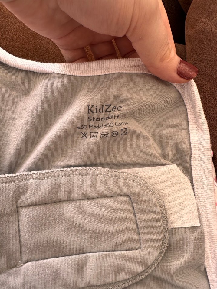 Kapüşonlu Gri Desenli Bebek kundak - Görsel 4