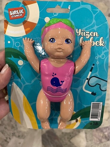 Yüzen bebek