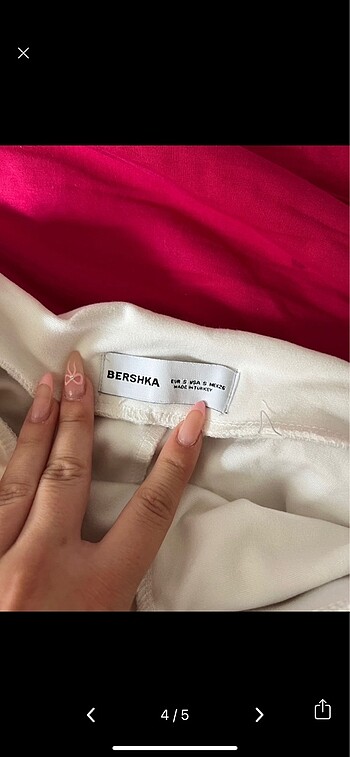 s Beden beyaz Renk bershka sort etek