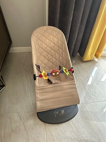 Baby björn ana kucağı oyuncaklı