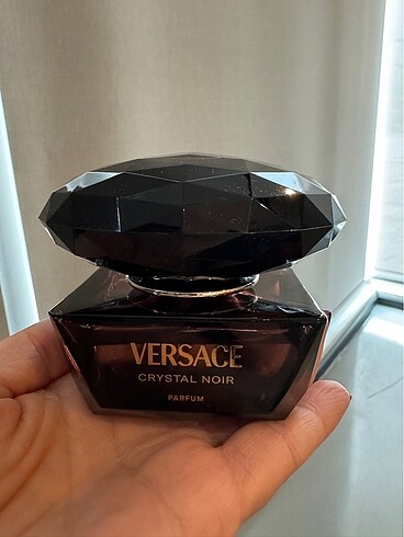  Beden Versace crystal noir parfum 50 ml