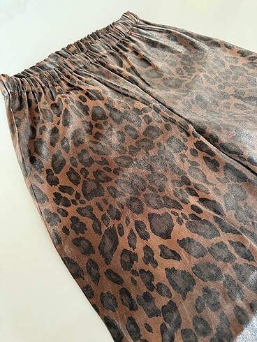 Parlak kumaş leopar bol paça palazzo pantolon 36-42 std beden