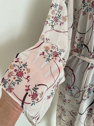Şifon çiçek desenli pareo kimono plaj elbisesi kaftan büyük bede - Görsel 3