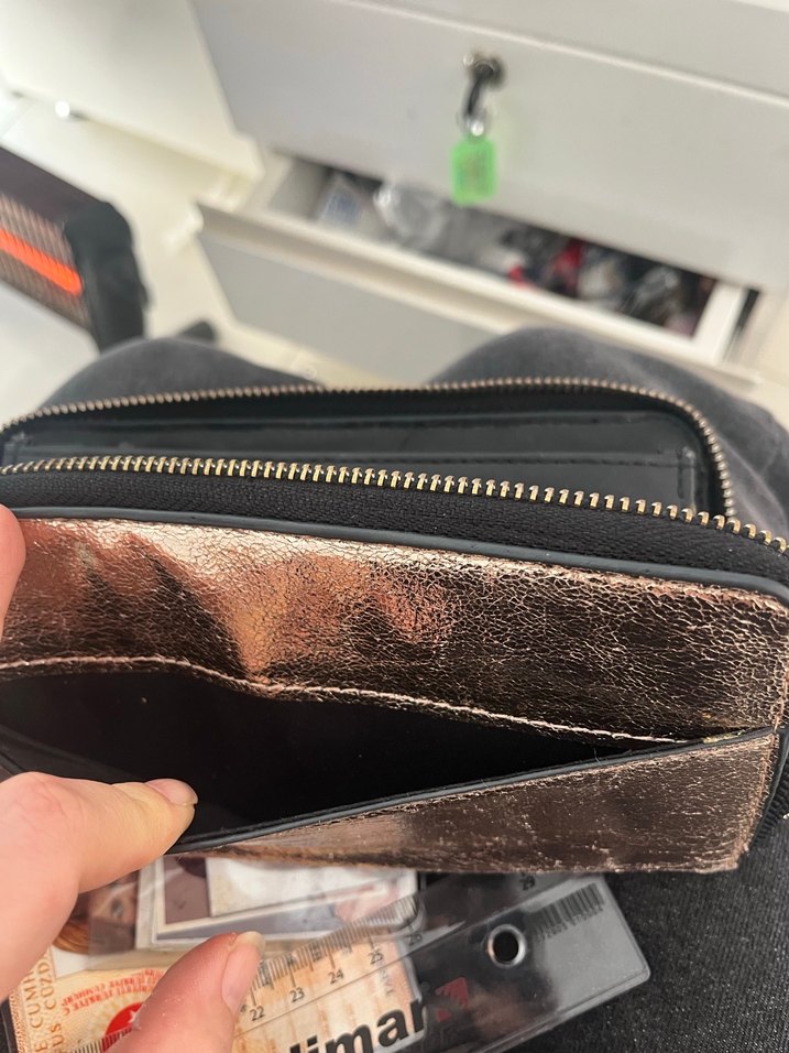 Pull and bear marka Kadın Cüzdanı - Görsel 5