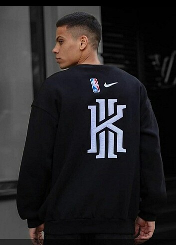 Sweatshirt sıfır ürün m beden 