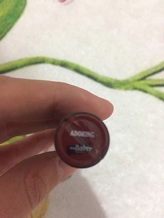  Beden The balm ruj
