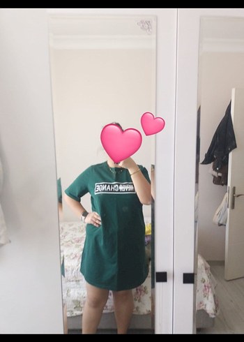 Yeşil tshirt elbise