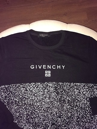 s Beden Givenchy sweat 