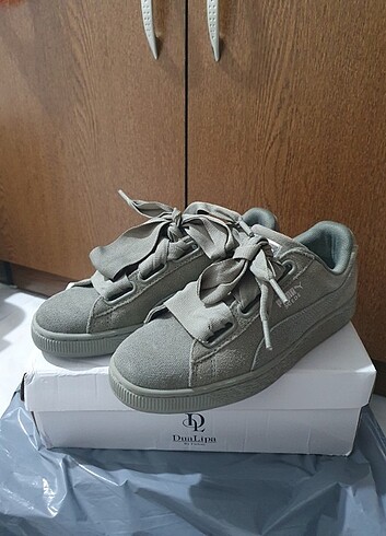 37 Beden Puma Suede Heart spor ayakkabi