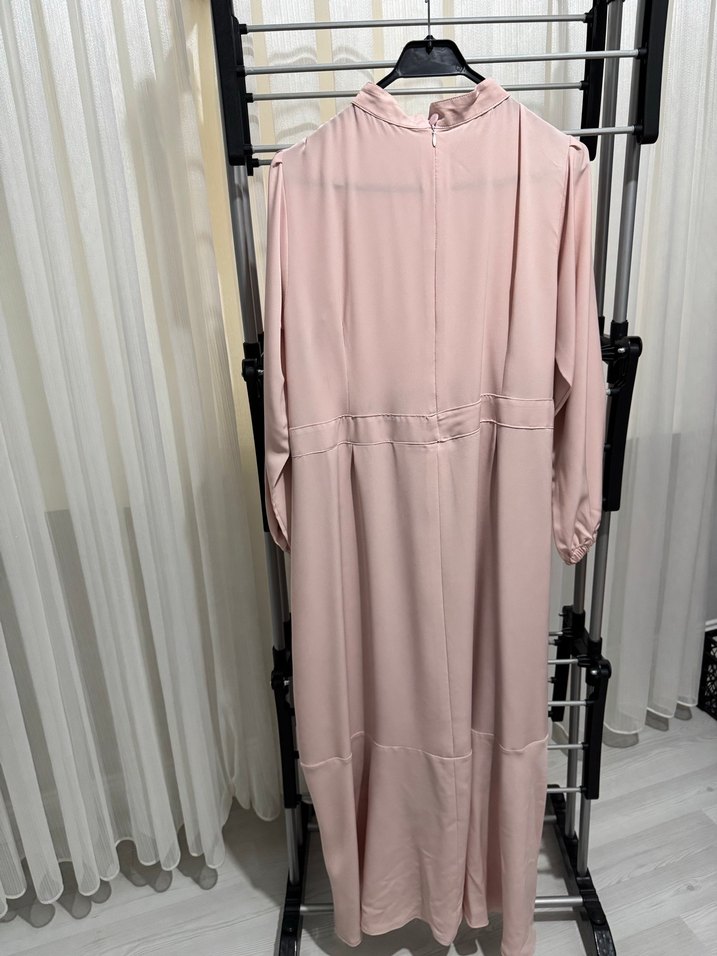 Pembe Uzun Drapeli Kadın Elbise - Görsel 2