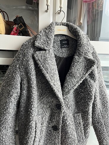 xs Beden Bershka kaban