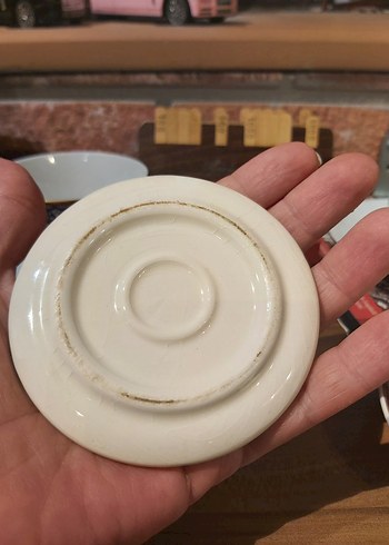 Beden altın Renk antika porselen miğfer motifli Altın Desenli Klasik Tabak