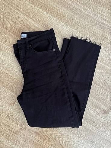 Zara Acı Kahve Mom Jean