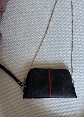 Zincir Detaylı Siyah Desenli Kadın Çanta - Görsel 3