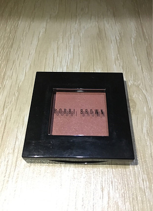 Bobbi Brown Bobiiiii brown