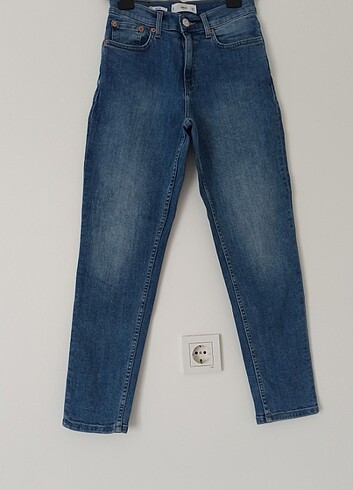 Mango slim fit mom jean