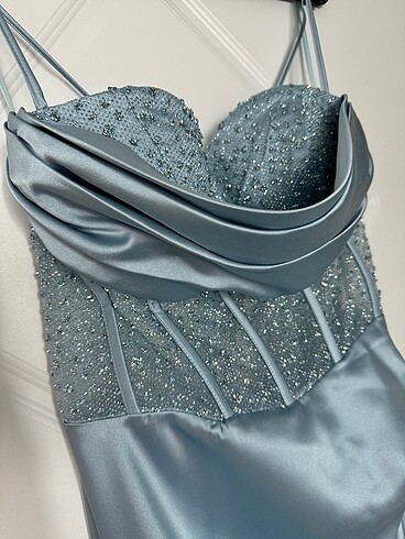 Taşlı buz mavisi saten abiye elbise - Görsel 7