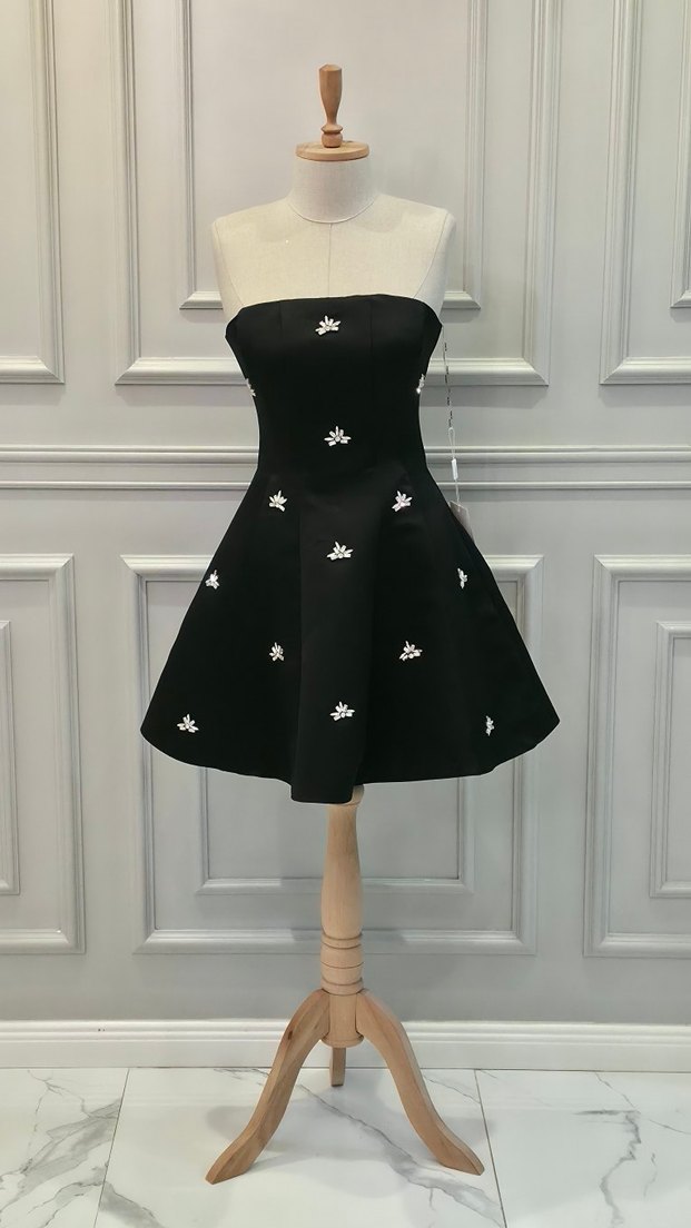 Taş  İşlemeli Siyah Mini Straplez Elbise - Görsel 3