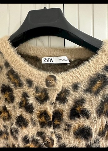 Zara Leopar Desenli Örgü Kadın Hırka