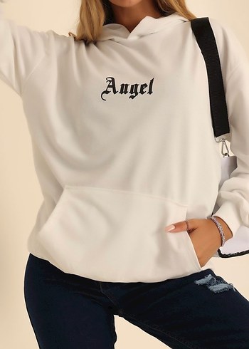 36 Beden Beyaz Angel Baskılı Kadın Sweatshirt