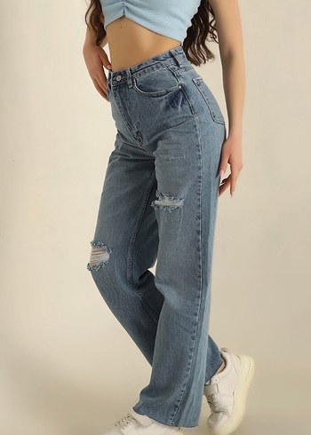 Mavi Yırtık Detaylı Bol Kesim Jean - Görsel 3