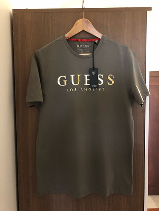 Guess Guess tshirt sıfır paketinde ????